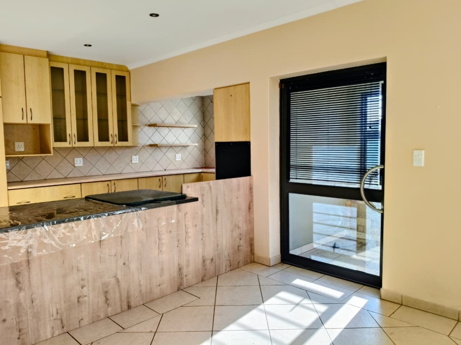 3 Bedroom Property for Sale in Wavecrest Eastern Cape
